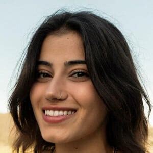 sara saffari body|Sara Saffari Height, Age, Family, Biography »。